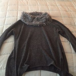 Fuzzy long sleeve